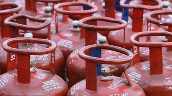 lpg cylinder price rise day by day