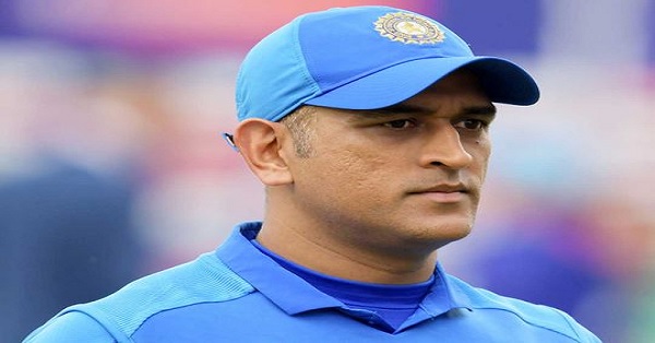 mahender singh dhoni