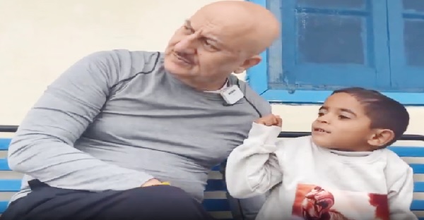 anupam kher with girl child